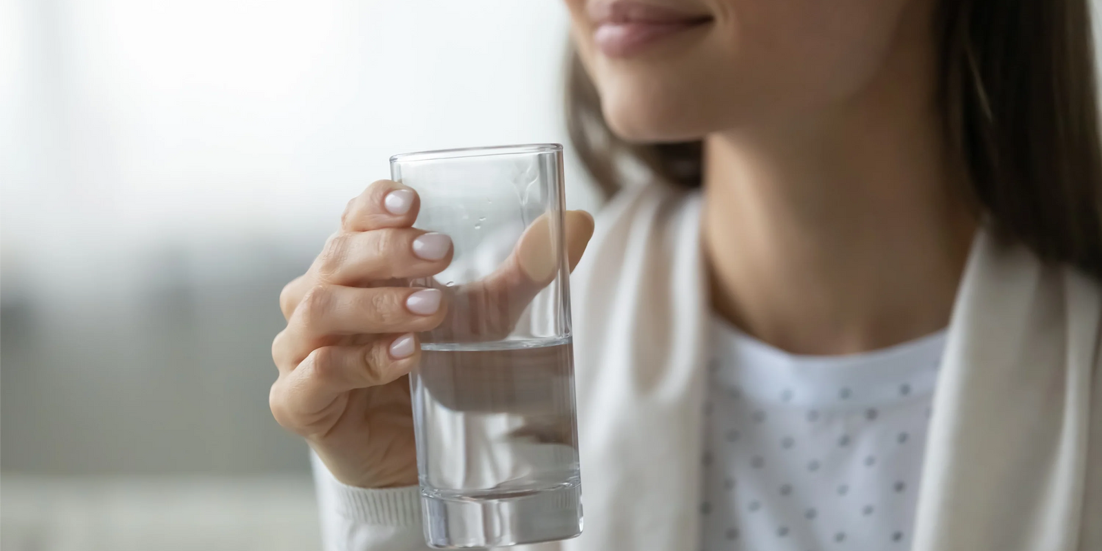 Hydration, Mood, and Mental Health: Why Staying Hydrated is Key to Emotional and Cognitive Well-being